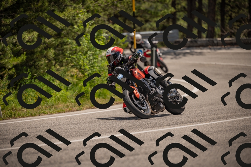 20250607124428-_Z628024_am_