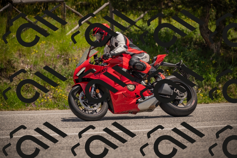 20250607125617-_Z628097_am_