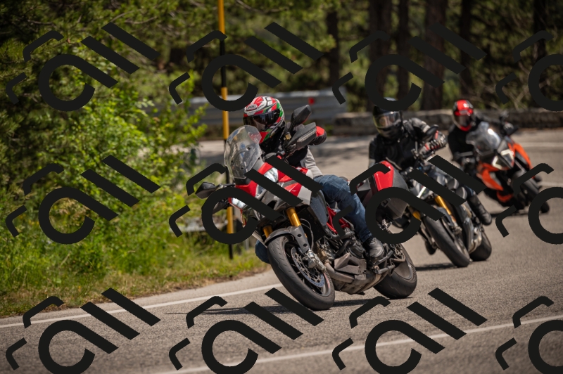 20250607125926-_Z628119_am_