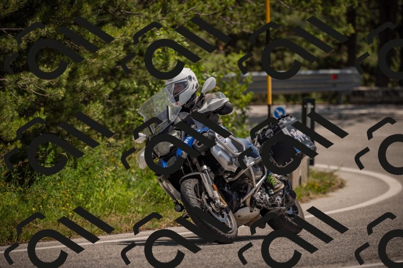 20250607125930-_Z628126_am_