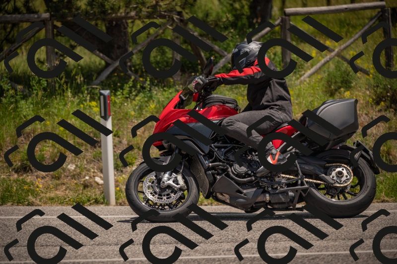 20250607125945-_Z628132_am_