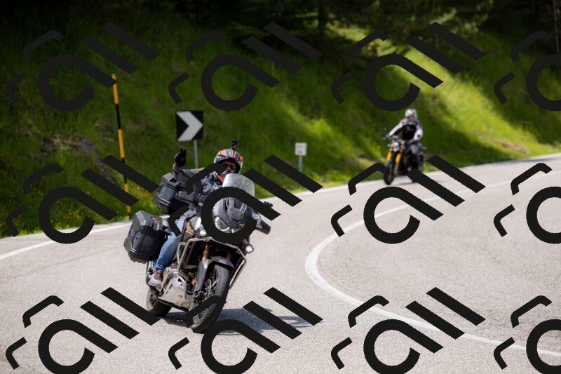 202506071324-_04A9751_c3_