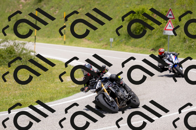 202506071326-_04A9767_c3_