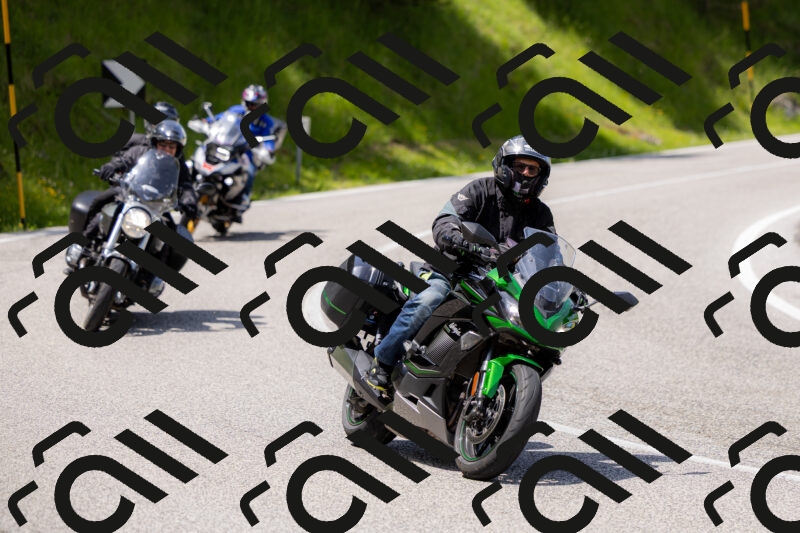 202506071326-_04A9772_c3_