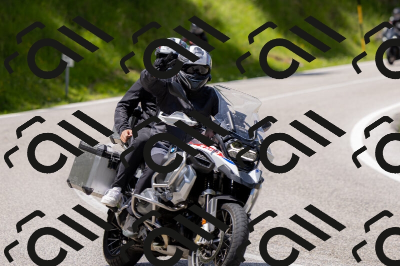 202506071327-_04A9791_c3_