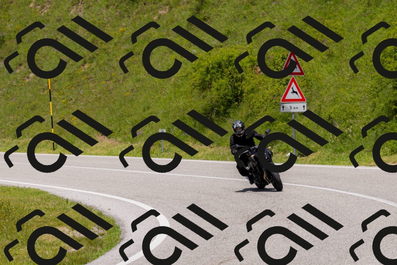 202506071329-_04A9801_c3_