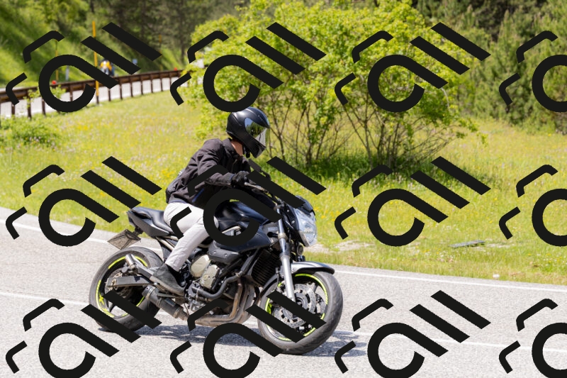 202506071344-_04A9875_c3_