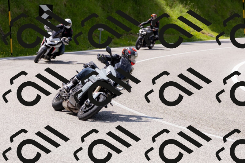 202506071351-_04A9891_c3_