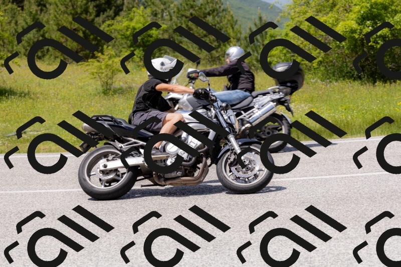 202506071357-_04A9907_c3_