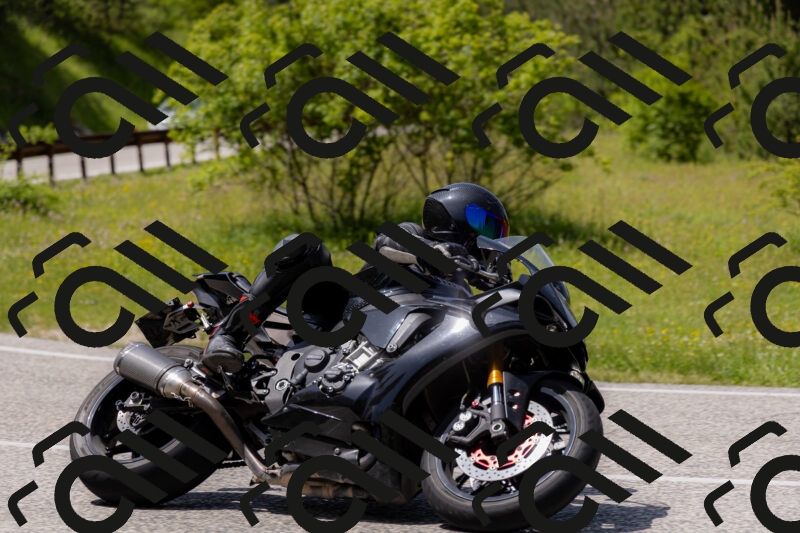 202506071404-_04A9946_c3_