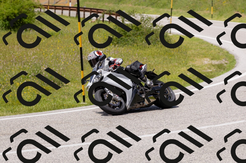 202506071429-_04A0043_c3_