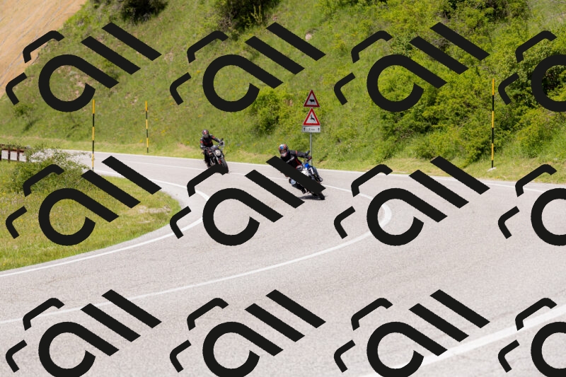 202506071434-_04A0049_c3_