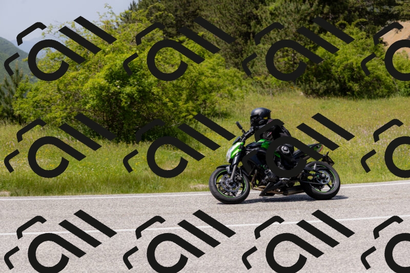 202506071435-_04A0060_c3_