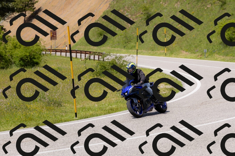 202506071441-_04A0087_c3_