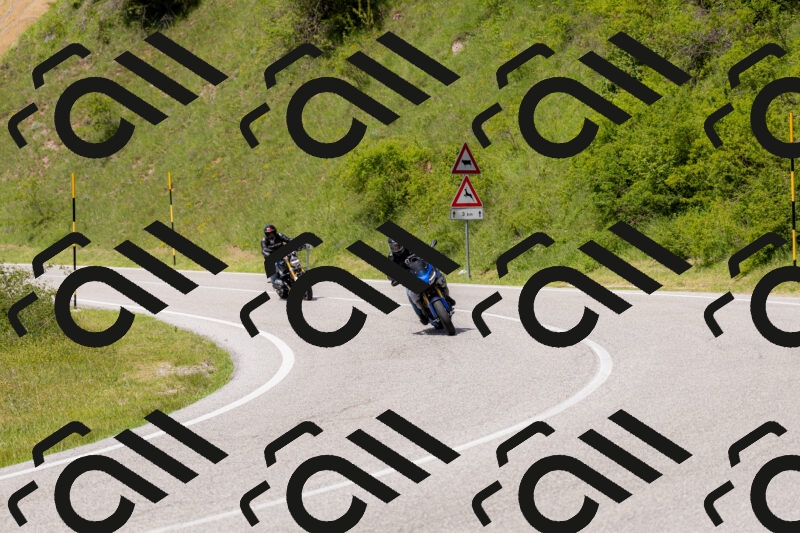 202506071444-_04A0108_c3_