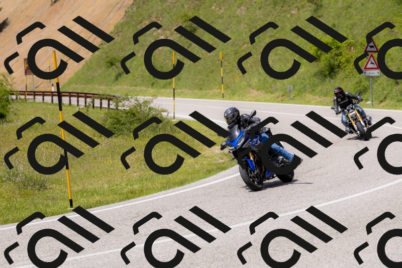 202506071444-_04A0110_c3_