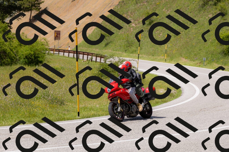 202506071447-_04A0127_c3_