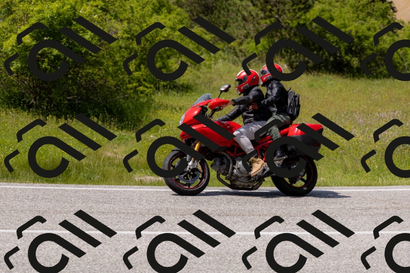 202506071447-_04A0128_c3_