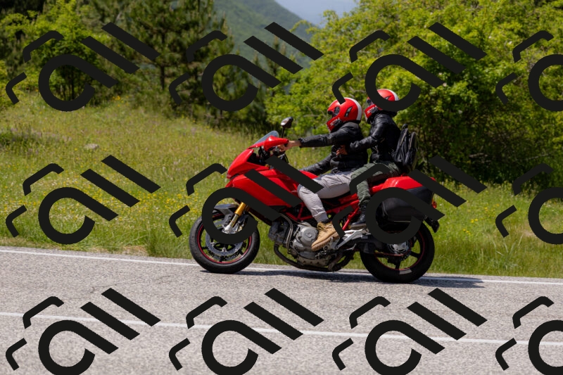 202506071447-_04A0129_c3_