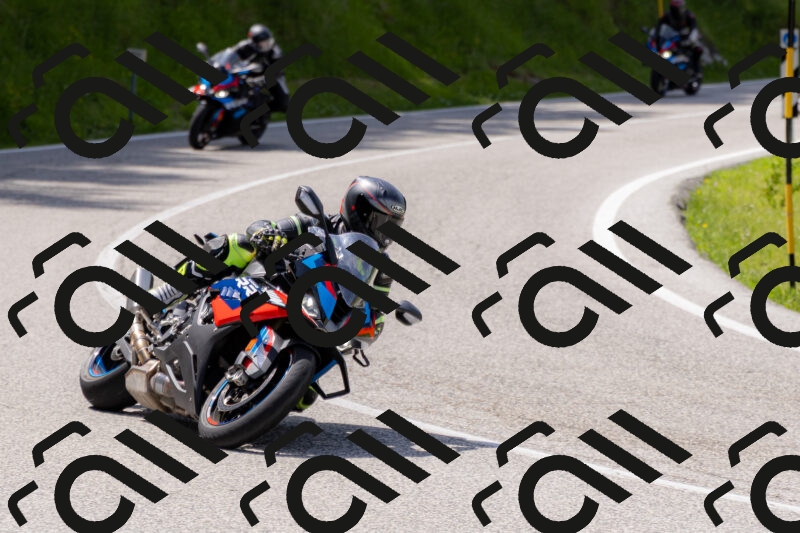 202506071450-_04A0132_c3_