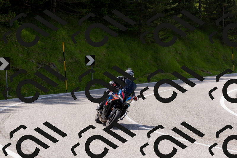 202506071450-_04A0140_c3_