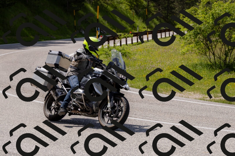 202506071450-_04A0145_c3_