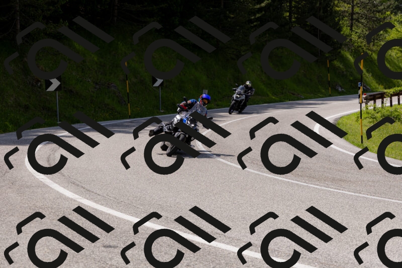 202506071453-_04A0149_c3_