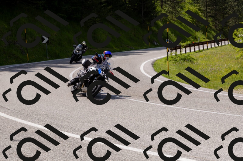 202506071453-_04A0150_c3_