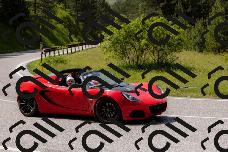 202506071453-_04A0158_c3_