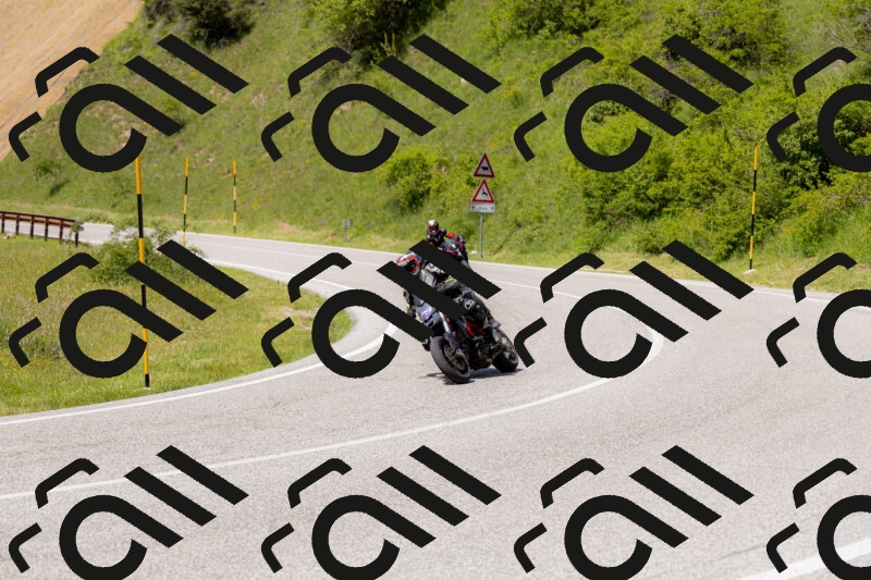 202506071456-_04A0164_c3_