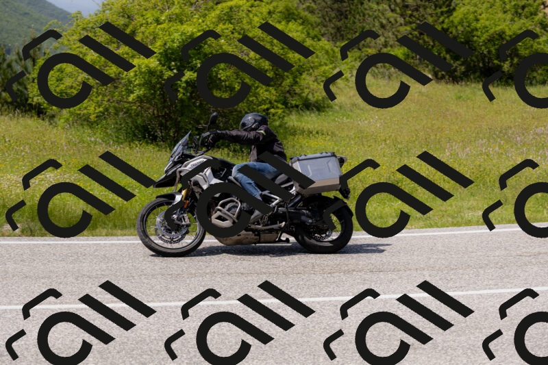 202506071457-_04A0187_c3_