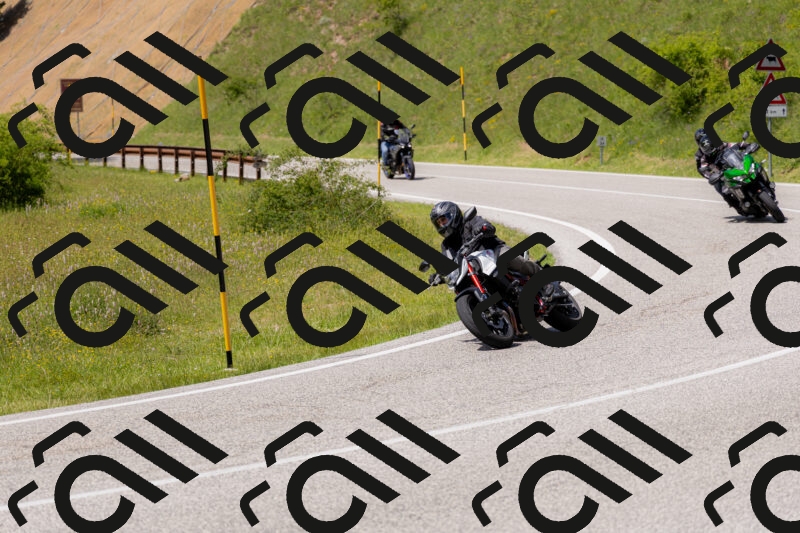 202506071502-_04A0190_c3_