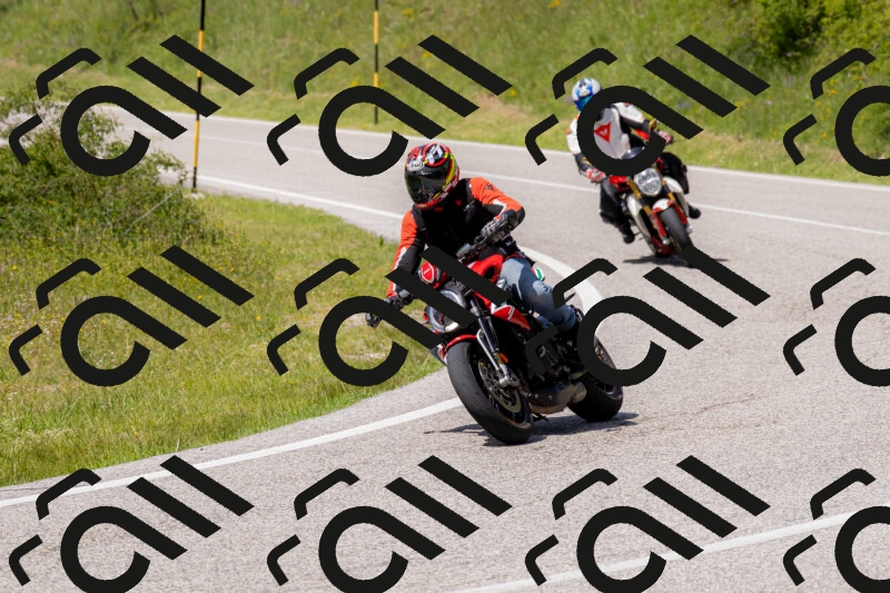 202506071507-_04A0202_c3_