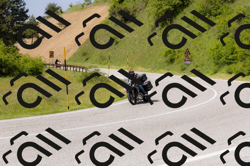 202506071511-_04A0228_c3_