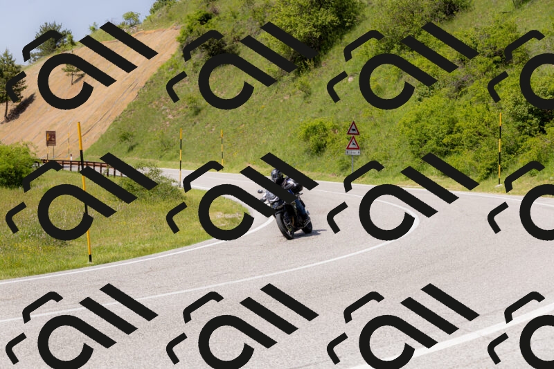 202506071511-_04A0237_c3_