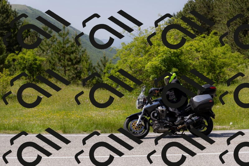 202506071512-_04A0251_c3_