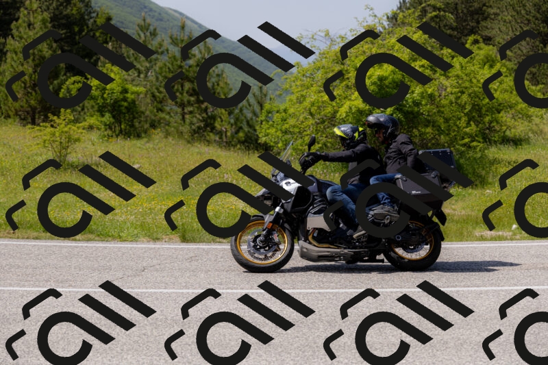 202506071514-_04A0257_c3_