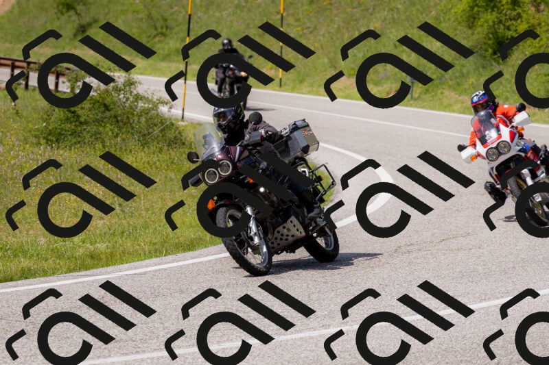 202506071528-_04A0291_c3_