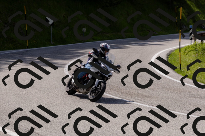 202506071530-_04A0296_c3_