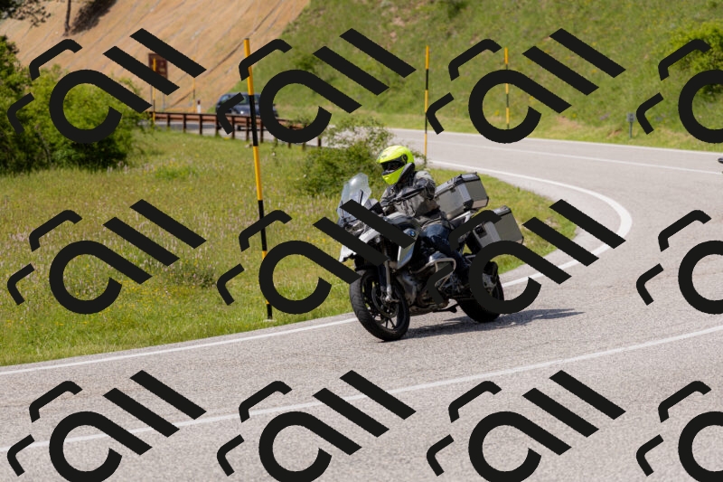 202506071545-_04A0334_c3_