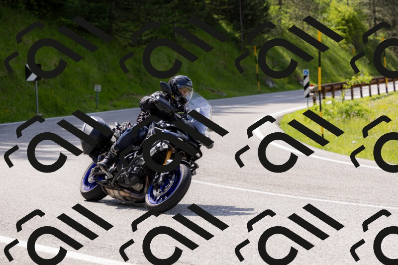 202506071548-_04A0361_c3_