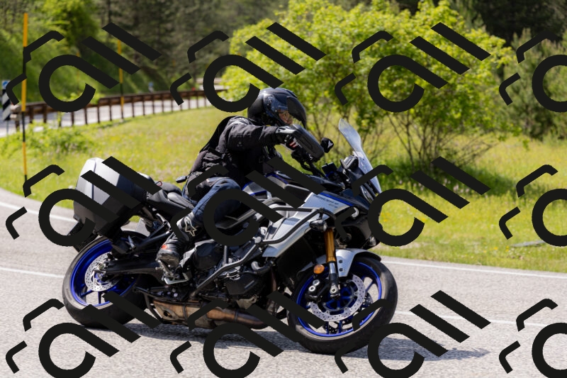 202506071548-_04A0362_c3_