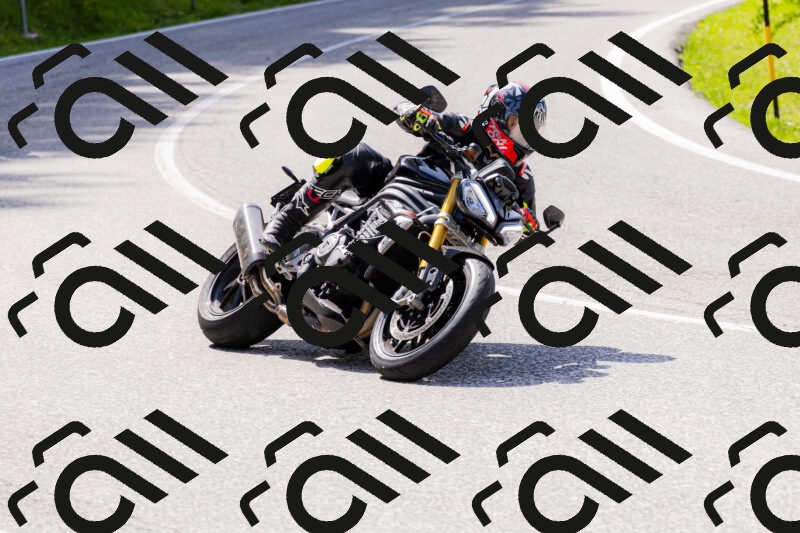 202506071550-_04A0402_c3_