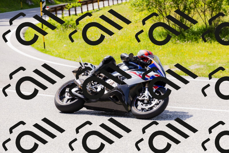 202506071550-_04A0404_c3_