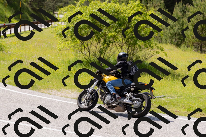 202506071551-_04A0409_c3_