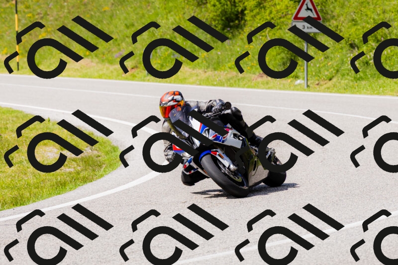 202506071551-_04A0414_c3_