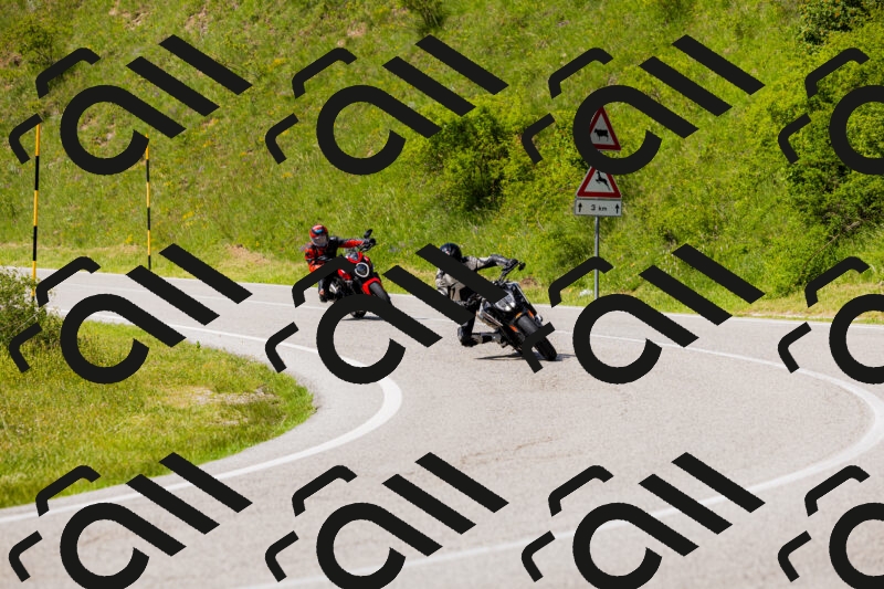 202506071554-_04A0436_c3_