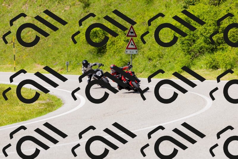 202506071556-_04A0465_c3_