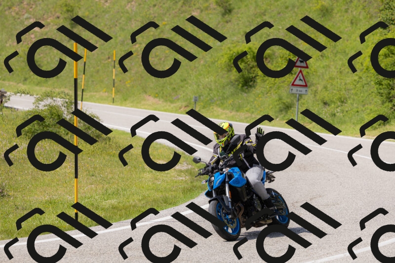 202506071602-_04A0535_c3_