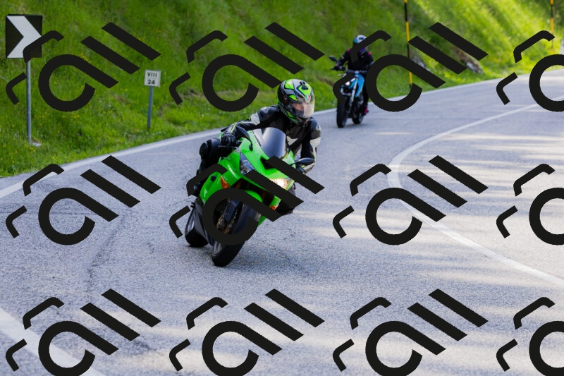 202506071607-_04A0549_c3_